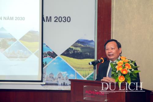 Tổng cục trưởng Tổng cục Du lịch Nguyễn Văn Tuấn phát biểu tại hội thảo